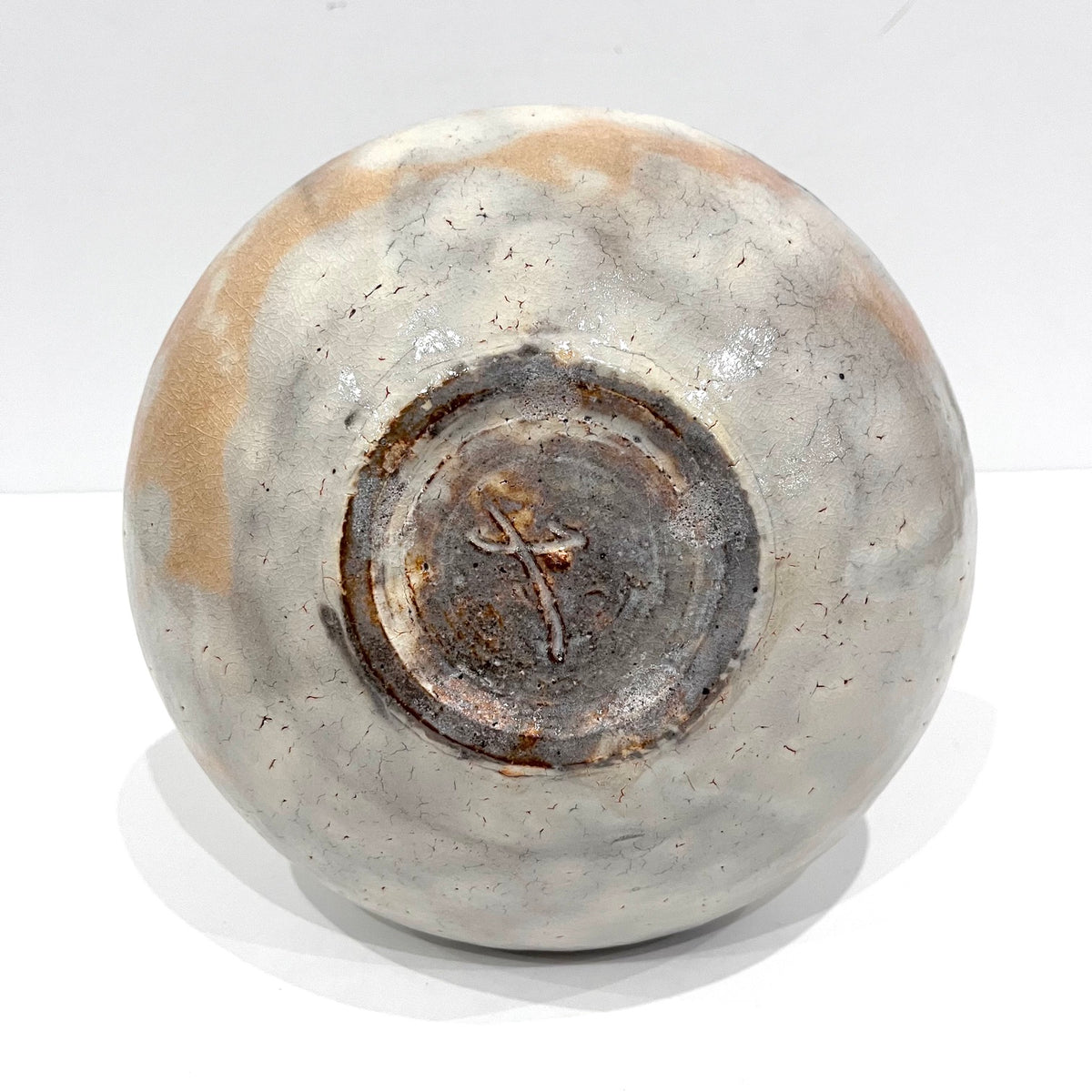 Kawamura pottery vase