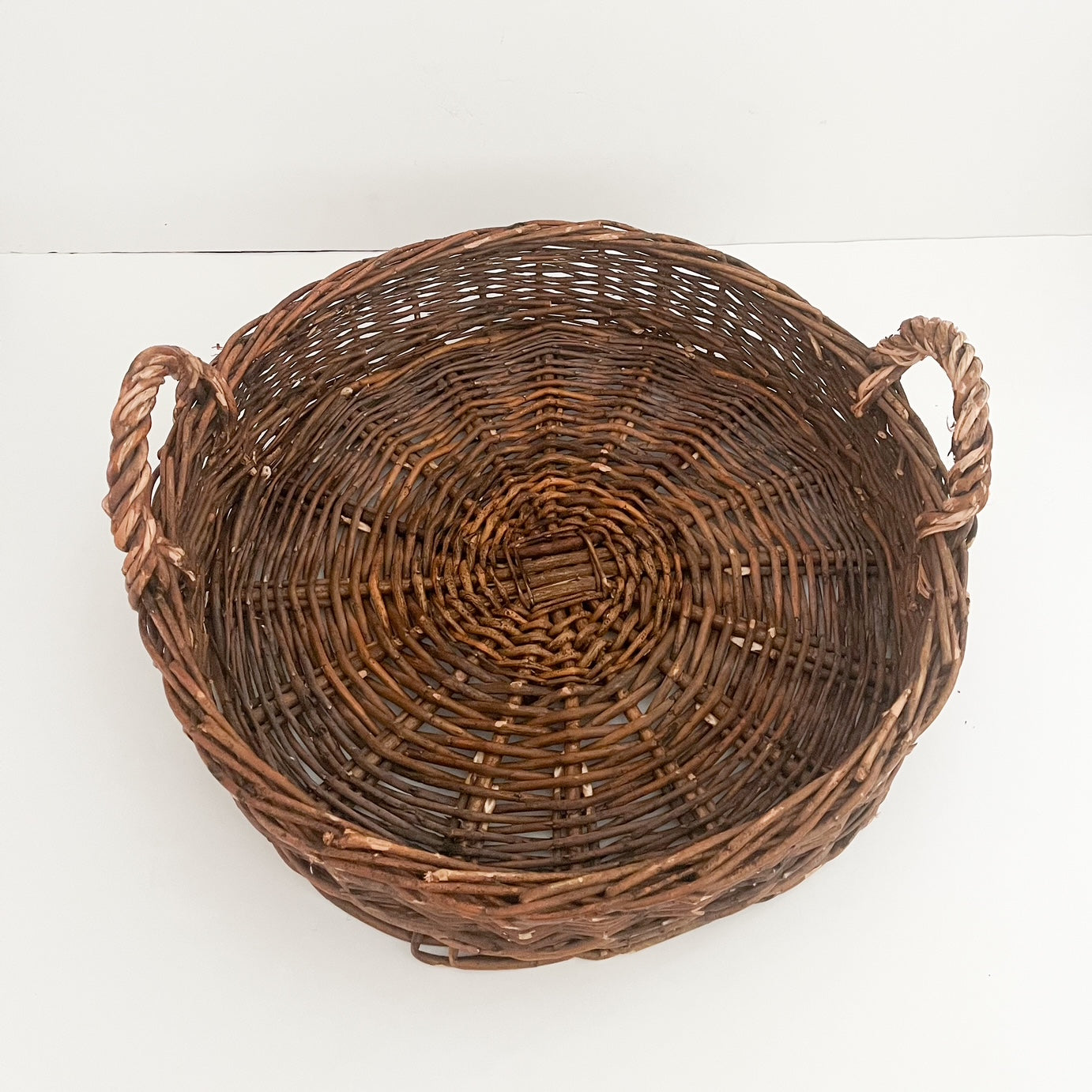 woven wicker tray basket